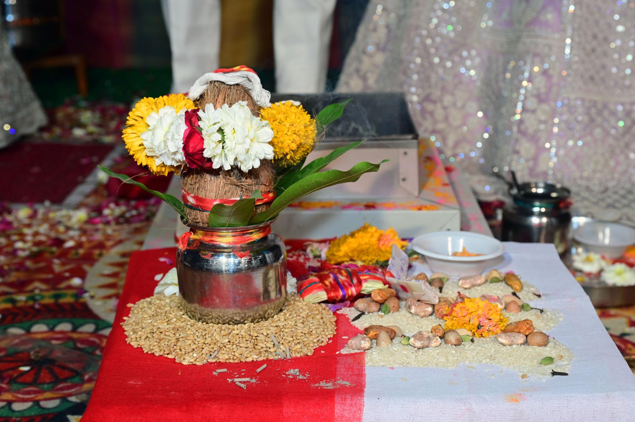 pandit booking service